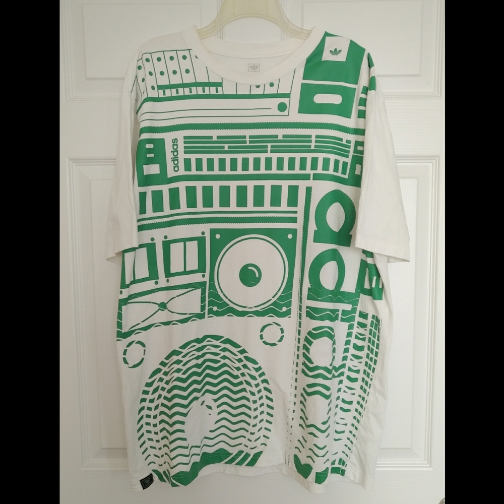 🚫SOLD🚫 on Ⓜ️ Adidas Originals Turntable Tee 2XL